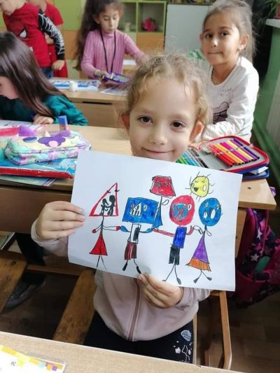 "Знам и спазвам правилата за движение!"  7