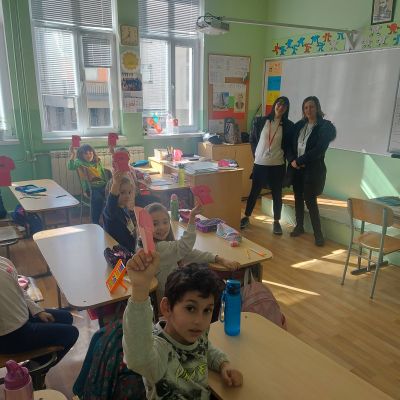 Ден на розовата фанелка 7