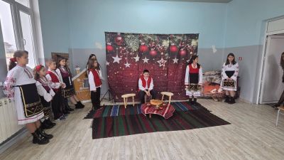 Коледа в НУ "Неделя Петкова" 3